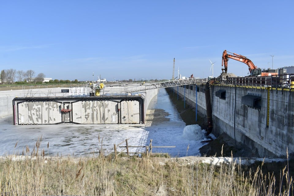 The tunnel parts were built in Zeebrugge in the past years.