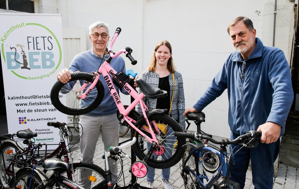 Laatste zwavel Afleiding Fietsbieb Kalmthout heeft al zestig fietsen in de aanbieding voor kinderen  tot twaalf jaar (Kalmthout) | Het Nieuwsblad Mobile